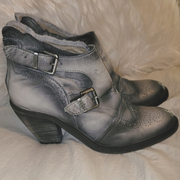 Dkode Ankle Boots - Picture 2 of 9